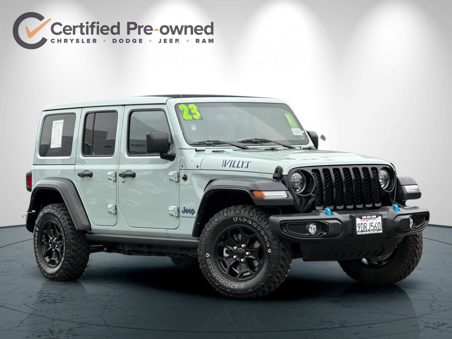 Used 2023 Jeep Wrangler Unlimited w/ Sun & Screen Package AWD/4WD image 2