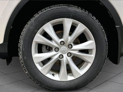 Used 2013 Toyota RAV4 Limited image 10