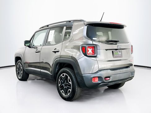 Used 2017 Jeep Renegade Trailhawk w/ Popular Equipment Group image 5