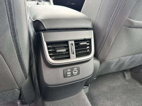Certified 2025 Subaru Legacy Premium AWD/4WD image 9