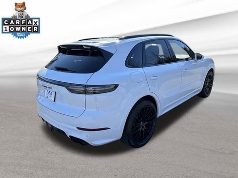 Used 2023 Porsche Cayenne GTS image 8