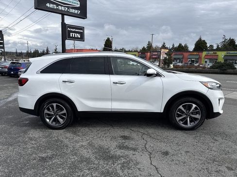 Used 2019 Kia Sorento EX image 13