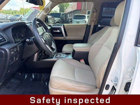 Used 2021 Toyota 4Runner SR5 Premium w/ Moonroof Package AWD/4WD image 11