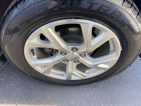 Used 2019 Chevrolet Equinox Premier image 5