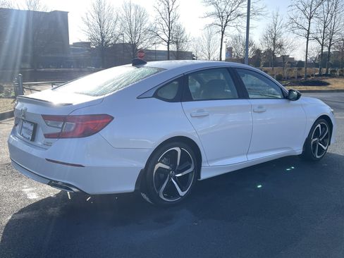 Certified 2021 Honda Accord Sport image 9