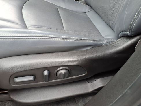 Used 2019 Buick Enclave Premium AWD/4WD image 15