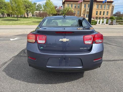 Used 2015 Chevrolet Malibu LT w/ Power Convenience Package FWD image 4