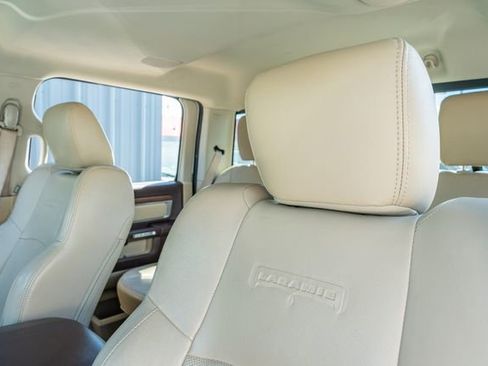 Used 2014 RAM 2500 Laramie w/ Convenience Group image 20