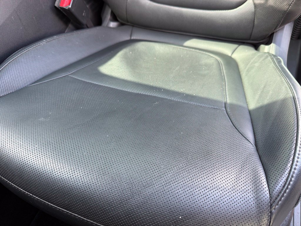 Used 2024 Hyundai Tucson Limited AWD/4WD image 25