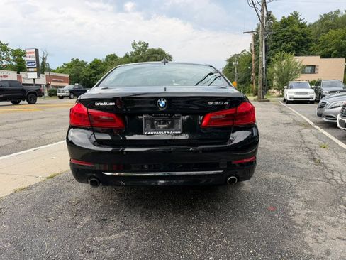 Used 2018 BMW 530e RWD image 8