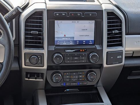 Used 2020 Ford F250 Lariat w/ Lariat Ultimate Package AWD/4WD image 15