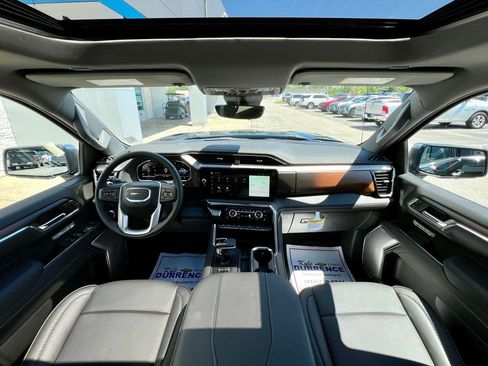 New 2025 GMC Sierra 1500 Denali w/ Denali Reserve Package image 2