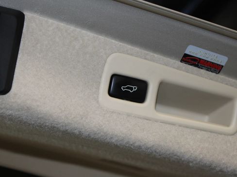 Used 2013 Lexus RX 350 AWD w/ Navigation Pkg image 35