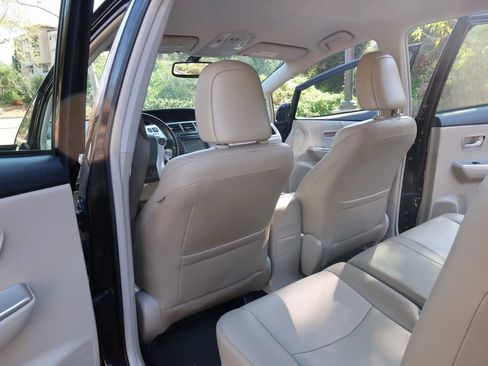 Used 2012 Toyota Prius V Two image 13