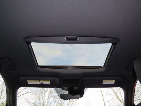 Certified 2022 Honda Passport TrailSport image 24