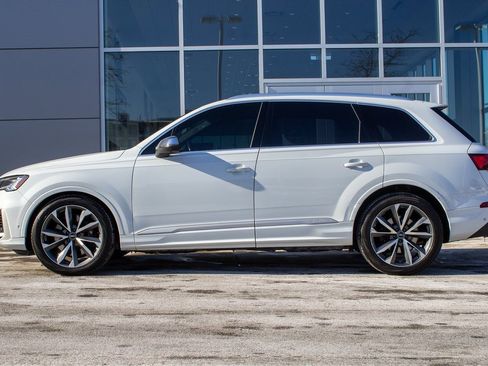 Used 2021 Audi SQ7 Premium Plus w/ Driver Assistance Package image 7