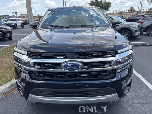 Certified 2022 Ford Expedition Limited RWD image 3