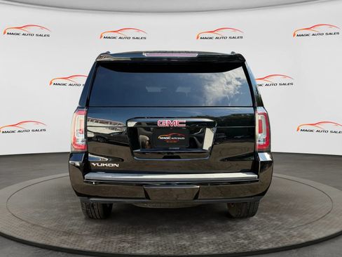 Used 2018 GMC Yukon SLT w/ Open Road Package AWD/4WD image 9