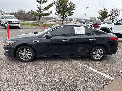 Used 2018 Kia Optima LX image 18
