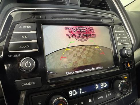 Used 2023 Nissan Maxima SV w/ Floor Mat Group FWD image 19