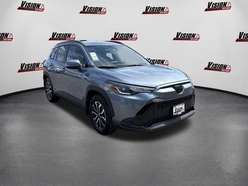 Used 2024 Toyota Corolla Cross AWD Hybrid image 17