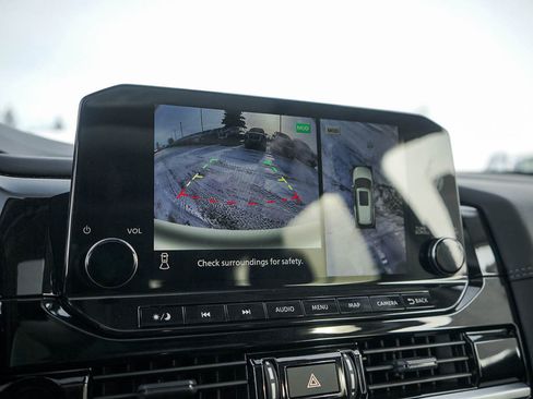 New 2025 Nissan Pathfinder Platinum image 26