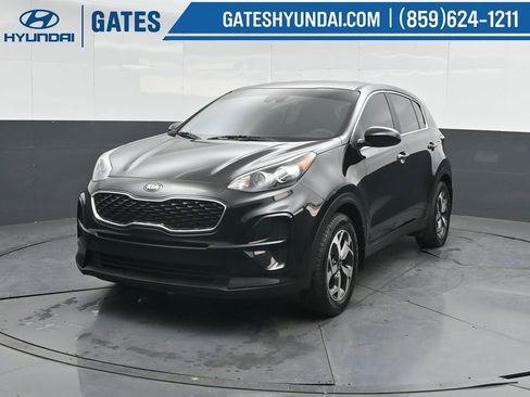 Used 2022 Kia Sportage LX image 6
