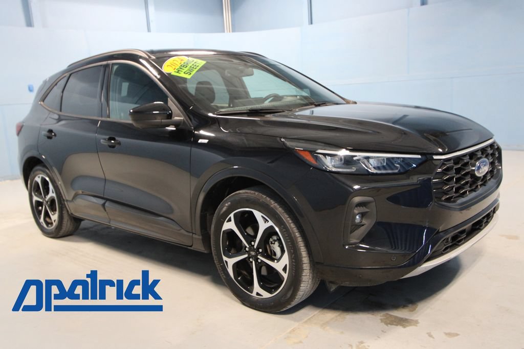 Used 2025 Ford Escape ST-Line Elite w/ Premium Technology Package AWD/4WD image 1