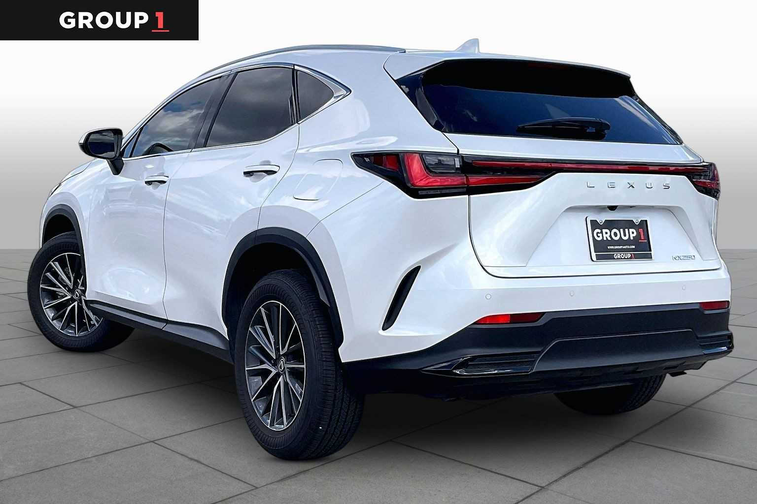 Used 2025 Lexus NX 250 FWD w/ Accessory Package (2T) image 10