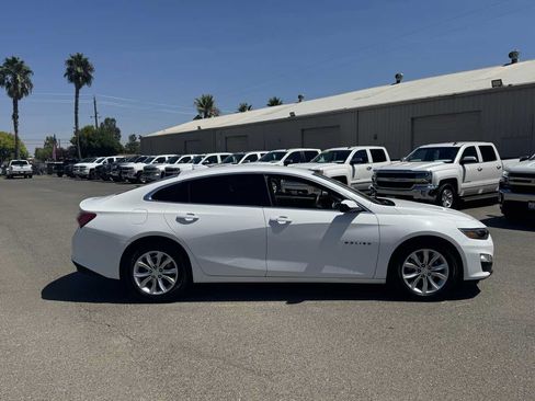 Used 2019 Chevrolet Malibu LT FWD image 11