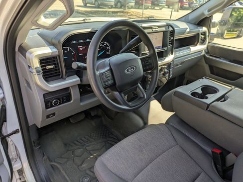 Used 2025 Ford F250 XL w/ STX Appearance Package AWD/4WD image 15