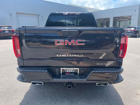 Used 2022 GMC Sierra 1500 Denali AWD/4WD image 6