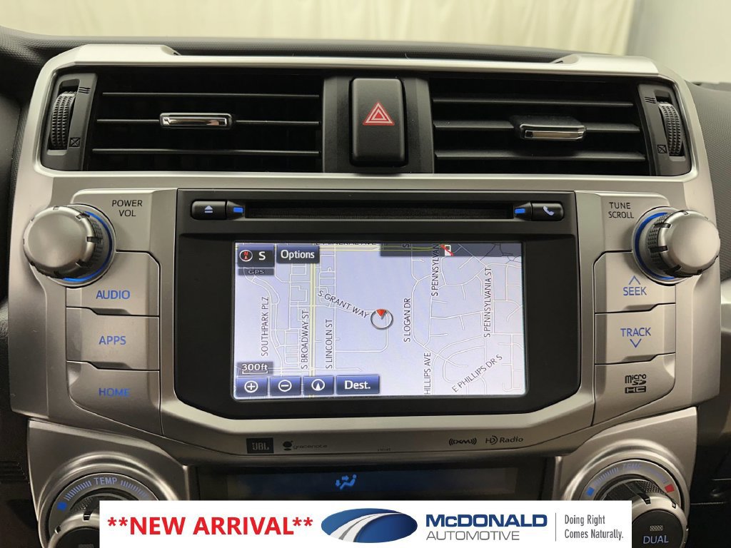 Used 2016 Toyota 4Runner Limited AWD/4WD image 18