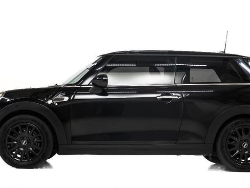 Used 2015 MINI Cooper 2-Door Hardtop image 6
