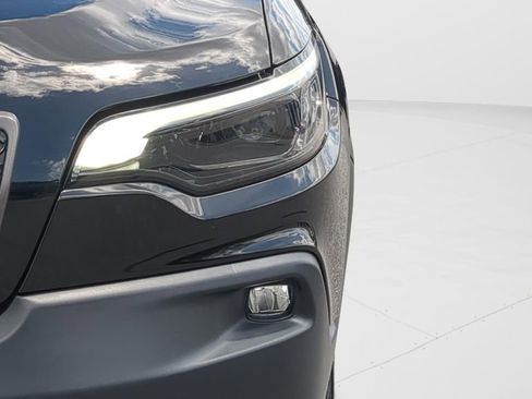 Used 2022 Jeep Cherokee Trailhawk w/ Technology Group B image 26