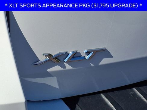 Used 2022 Ford Explorer XLT w/ Equipment Group 202A image 33