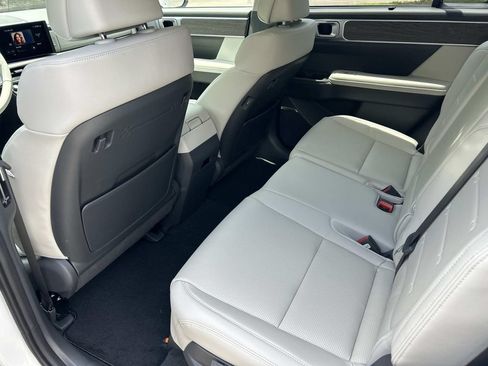 New 2026 Hyundai Santa Fe Limited FWD image 22