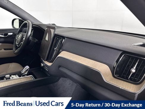 Used 2026 Volvo XC60 B5 Core w/ Climate Package AWD/4WD image 36