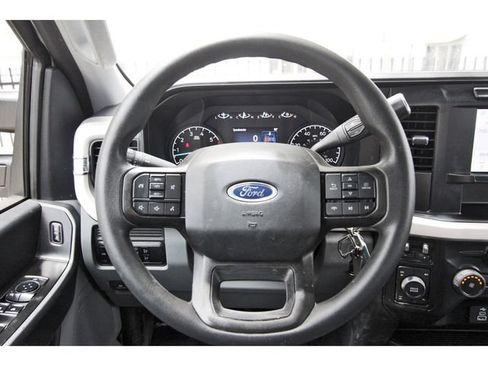 Used 2024 Ford F350 XLT w/ FX4 Off-Road Package AWD/4WD image 14