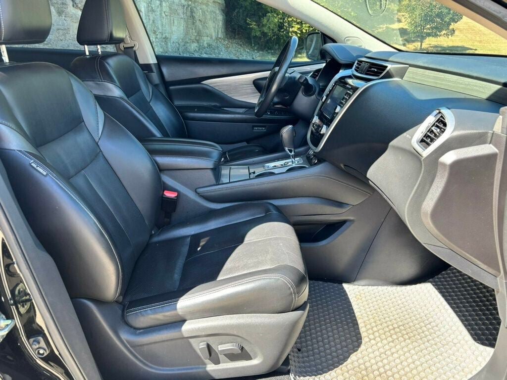 Used 2017 Nissan Murano Platinum w/ Platinum Technology Package FWD image 14
