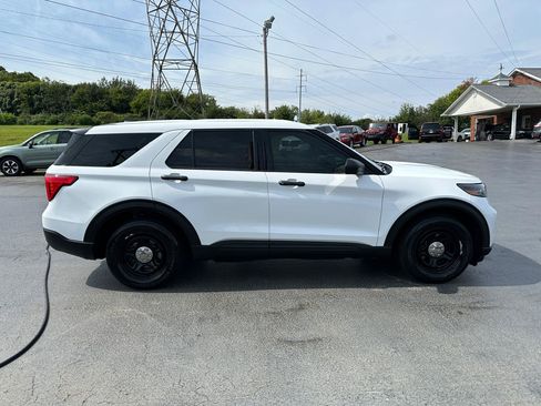 Used 2022 Ford Explorer 4WD Police Interceptor image 5