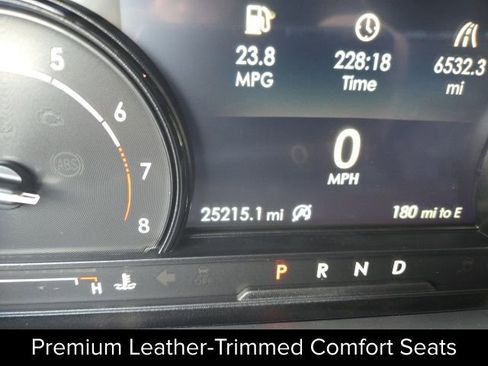 Certified 2022 Lincoln Corsair Standard w/ Premium Package image 22