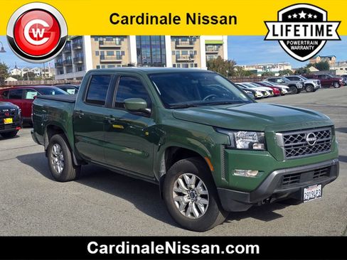 Used 2022 Nissan Frontier SV image 1