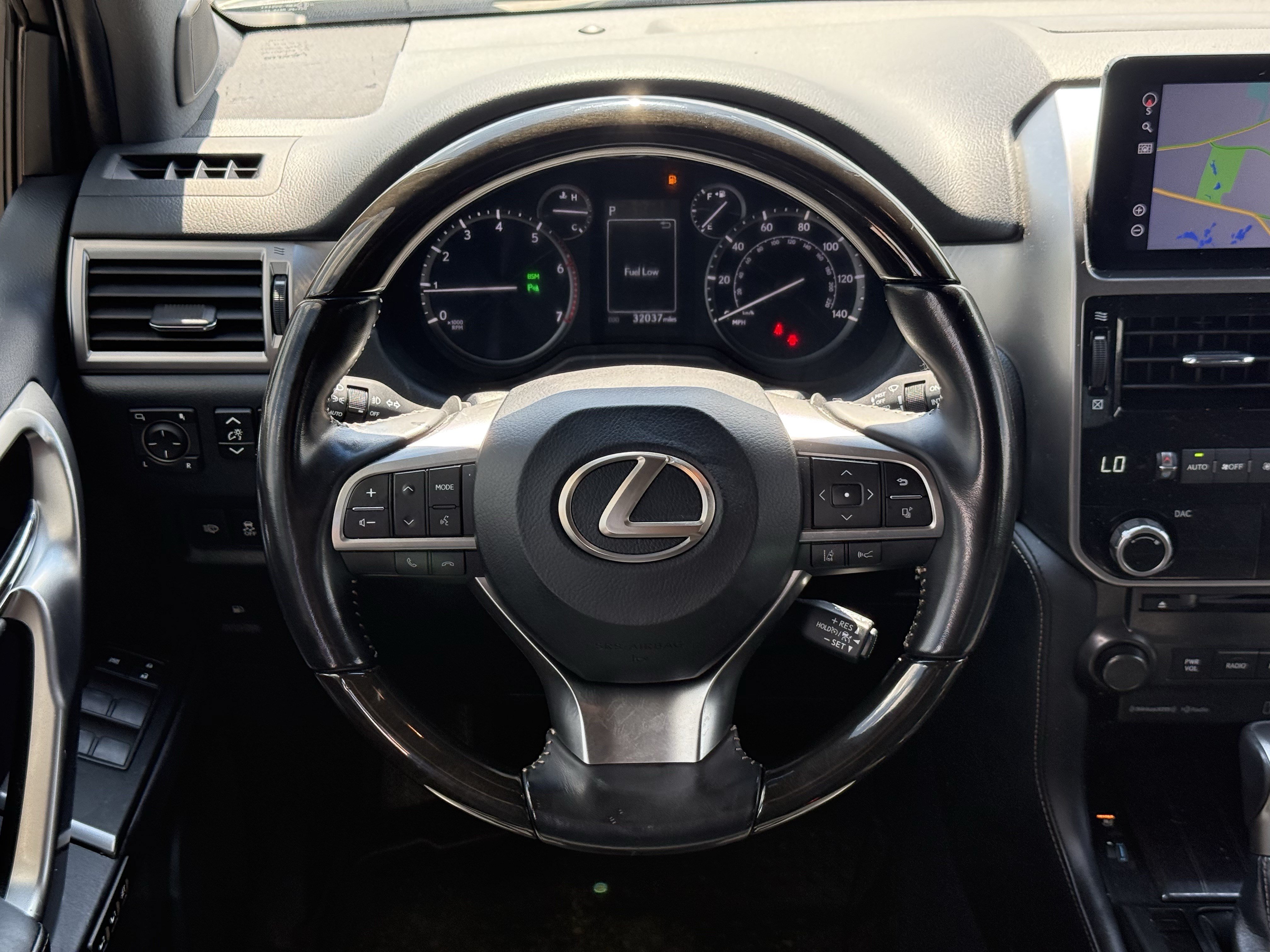 Used 2023 Lexus GX 460 Premium w/ Premium Plus Package AWD/4WD image 16