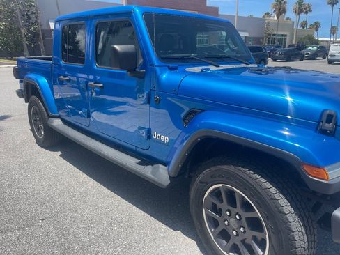 Used 2022 Jeep Gladiator Overland w/ Popular Equipment Package AWD/4WD image 19