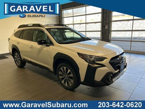 Used 2025 Subaru Outback Limited XT AWD/4WD image 1