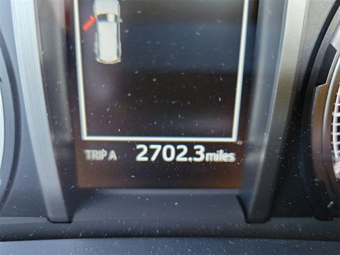 Used 2024 Toyota 4Runner Limited image 35