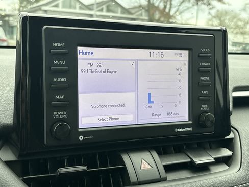 Used 2022 Toyota RAV4 XLE image 15