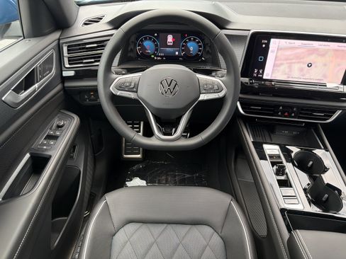 New 2026 Volkswagen Atlas Cross Sport SEL Premium R-Line AWD/4WD image 15