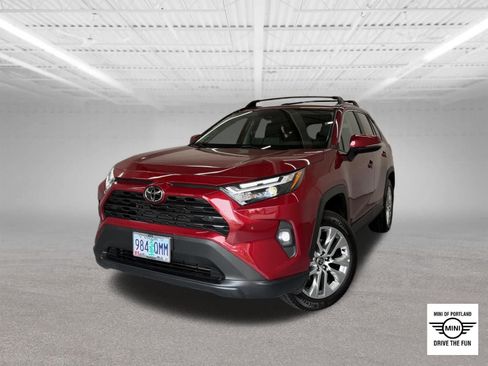Used 2025 Toyota RAV4 XLE Premium w/ Weather Package AWD/4WD image 1